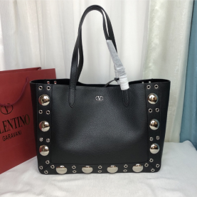 [VALENTINO-발렌티노] 가라바니 넬코트 그레이니 카프스킨 미듐 쇼퍼백