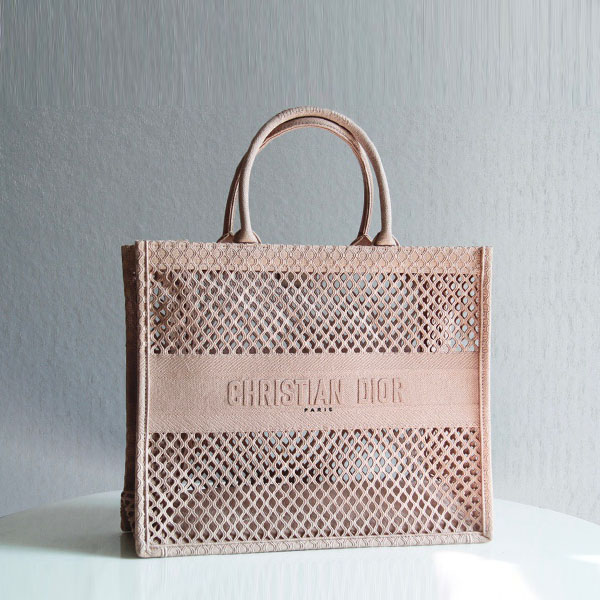 [DIOR-디올] 라지 메쉬 북 토트백