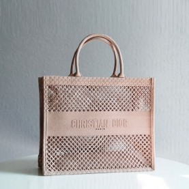 [DIOR-디올] 라지 메쉬 북 토트백