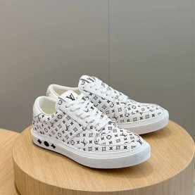 루이비통 LV 남성 스니커즈