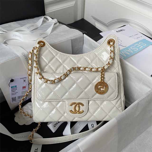 [CHANEL-샤넬] 호보 미듐 핸드백