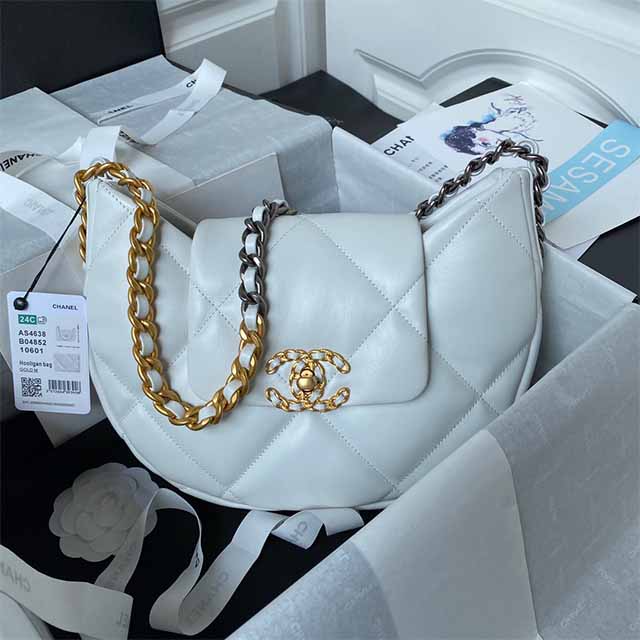 [CHANEL-샤넬] 24C 19플랩 호보백