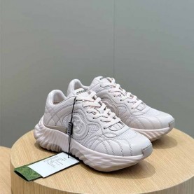 구찌 GUCCI 남여공용 롸이톤 스니커즈