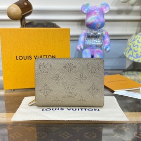 [LOUIS VUITTON-루이비통] 클레아 월릿
