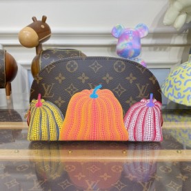 [LOUIS VUITTON-루이비통] LV x YK 코스메틱 파우치