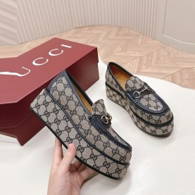 구찌 GUCCI 여성 플랫폼 로퍼