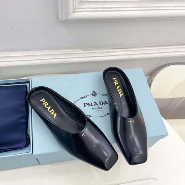 프라다 PRADA 여성 뮬