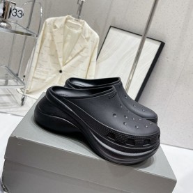 발렌시아가 Balenciaga 여성 크록스 슬리퍼