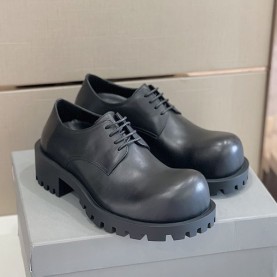 발렌시아가 Balenciaga 남성 허머 레더 더비 클리퍼슈즈