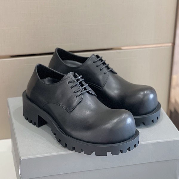 발렌시아가 Balenciaga 남성 허머 레더 더비 클리퍼슈즈
