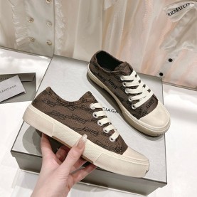 발렌시아가 Balenciaga 여성 캔버스 스니커즈