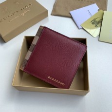 [BURBERRY-버버리] 가죽 하우스 체크 바이폴드 지갑