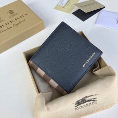 [BURBERRY-버버리] 가죽 하우스 체크 바이폴드 지갑