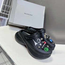 발렌시아가 Balenciaga 크록스 지비츠 뮬