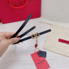 [VALENTINO-발렌티노] 브이로그 시그니처 가죽 양면 벨트