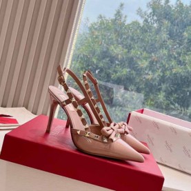 발렌티노 VALENTINO 여성   락 스터드 슬링백 힐