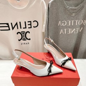 발렌티노 VALENTINO 여성 슬링백