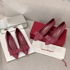 페레가모 FERRAGAMO 여성 비바 펌프스