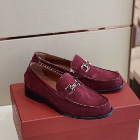 페레가모 FERRAGAMO 남성 스웨이드 로퍼