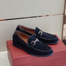 페레가모 FERRAGAMO 남성 스웨이드 로퍼