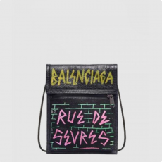 [BALENCIAGA-발렌시아가]  익스플로러 파우치 크로스백