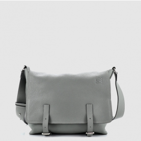 [LOEWE-로에베]  밀리터리 메신저 백 - 소프트 그레인 카프스킨