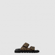 [LOUIS VUITTON-루이비통] 풀 필로우 플랫 컴포트 뮬 1AHMDN