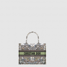[DIOR-디올] 북 토트백 미디움
