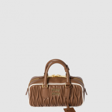 [MIUMIU-미우미우] 아르카디 마테라쎄 탑핸들 스몰