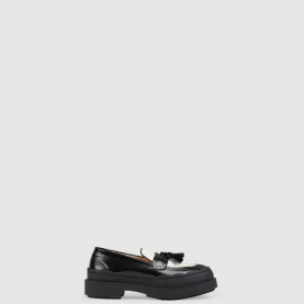 [GUCCI-구찌] 인터로킹 G 러그 로퍼 750438
