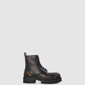 [BALENCIAGA-발렌시아가] 스트라이크 워싱 이펙트 레더 부츠 670633