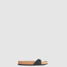 [BALENCIAGA-발렌시아가] 숄 플랫 샌들 827426