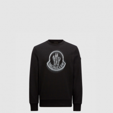 [MONCLER-몽클레어] 블러 로고 스웨트셔츠