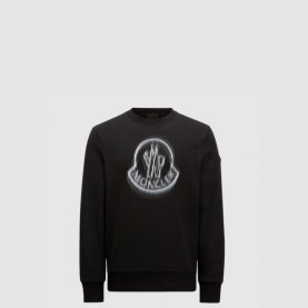 [MONCLER-몽클레어] 블러 로고 스웨트셔츠