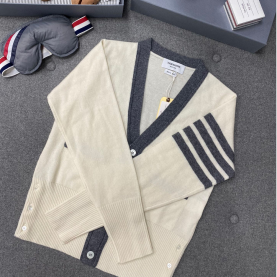 [THOM BROWNE-톰브라운]4바 캐시미어 니트 가디건(남여공용)