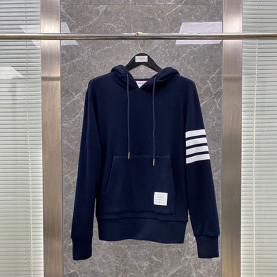 [THOM BROWNE-톰브라운]사선완장 후드