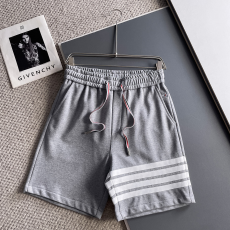 [THOM BROWNE-톰브라운]TB 쓰리 라벨 2025년 신상  캐주얼 반바지