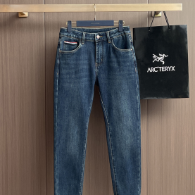 [THOM BROWNE-톰브라운]워싱 캐주얼 진