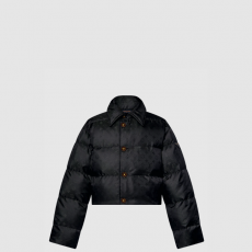 [LOUIS VUITTON-루이비통] 크롭드 모노그램 푸퍼 재킷 1AFUIR
