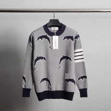 [THOM BROWNE-톰브라운]돌핀 완장 라운드 니트