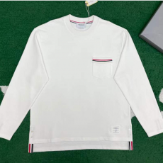 [THOM BROWNE-톰브라운]2025 스트라이프 테이프 포켓 화이트컬러 롱슬리브 티셔츠