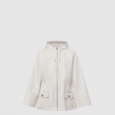 [LOUIS VUITTON-루이비통] 모노그램 태피터 후디드 파카 1AFMEL