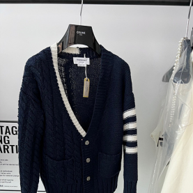 [THOM BROWNE-톰브라운]4선 가디건